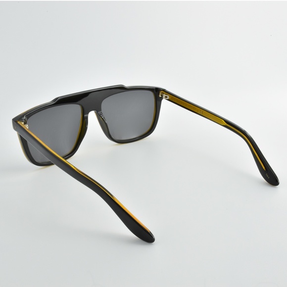 NWT GUCCI GG1039S - 001 SHIELD SUNGLASSES - Picture 10 of 11